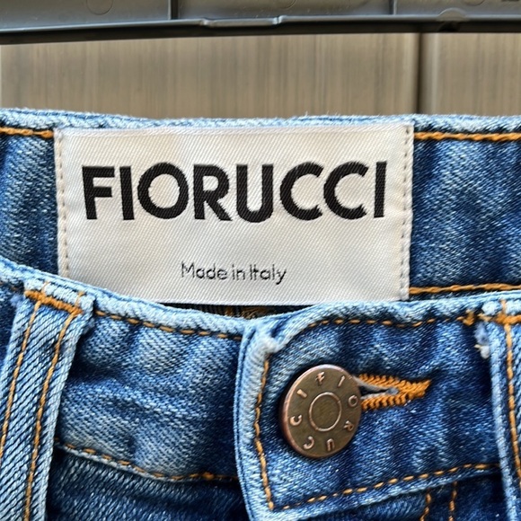 Fiorucci High Rise  Medium Wash Whiskering & Fading Slightly Flare Jeans sz 24 - Picture 5 of 16